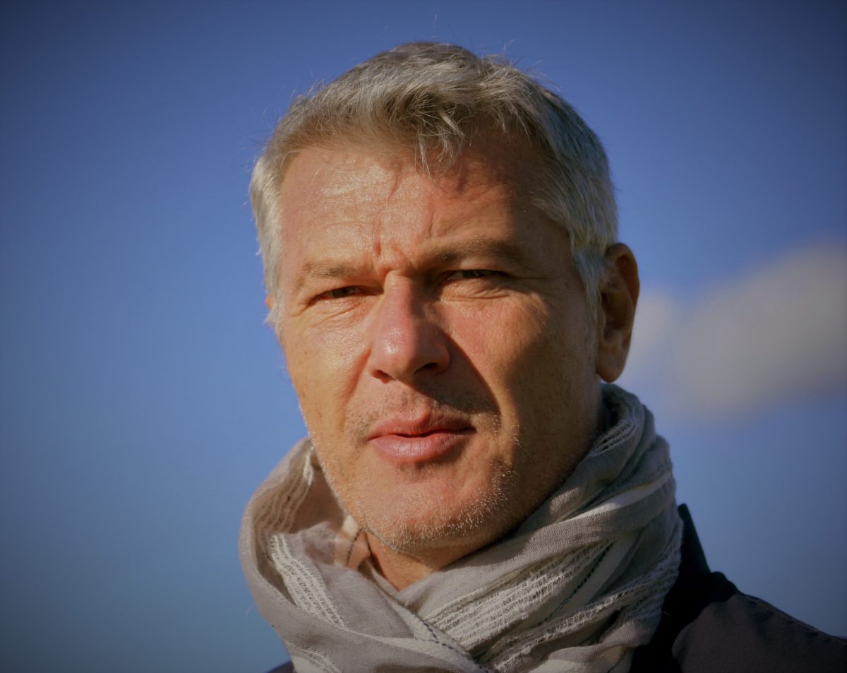 Éric Petit une histoire à la première personne ComeMedias